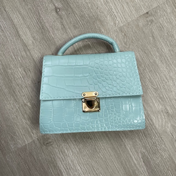 Purse - Picture 2 of 2